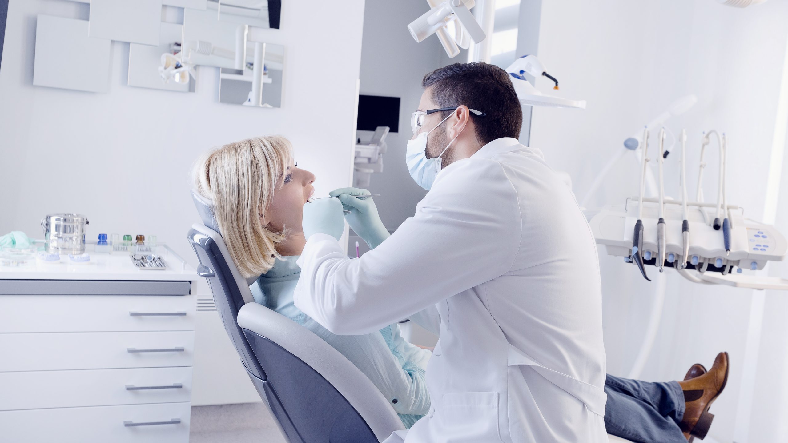 Dentist in Minneapolis, MN